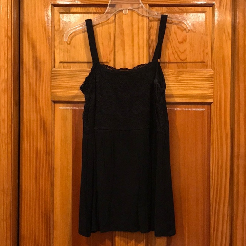 Thin strap shirt